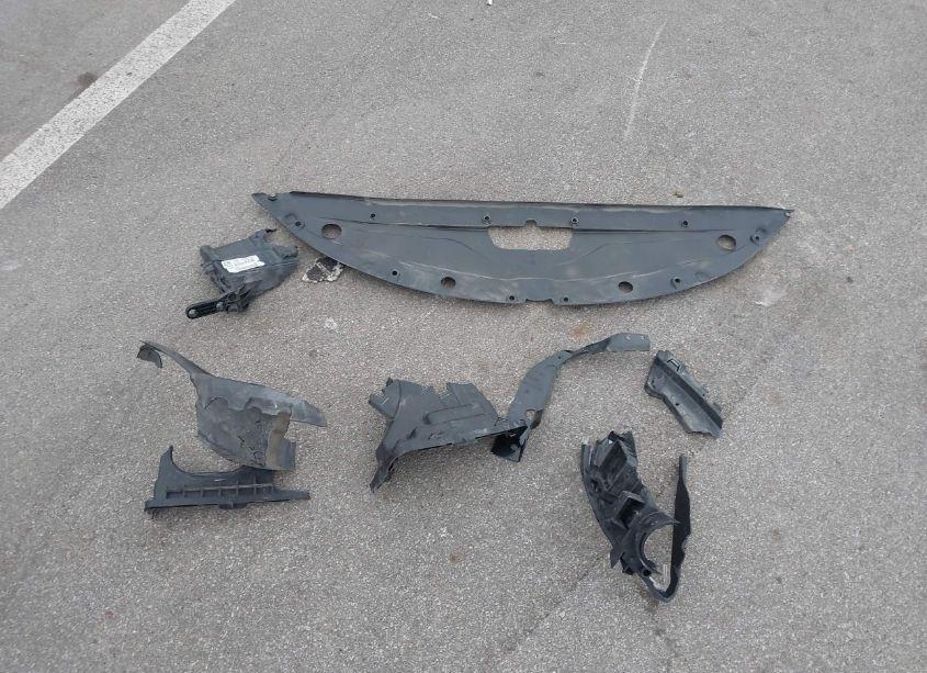 Photo 12 of 2016 Chrysler 200 LIMITED (VIN 1C3CCCAB0GN137477)