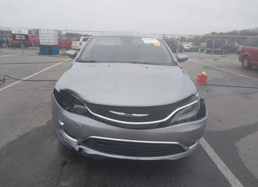 Photo 13 of 2016 Chrysler 200 LIMITED (VIN 1C3CCCAB0GN137477)