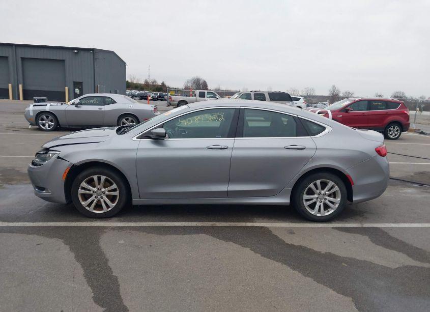 Photo 15 of 2016 Chrysler 200 LIMITED (VIN 1C3CCCAB0GN137477)