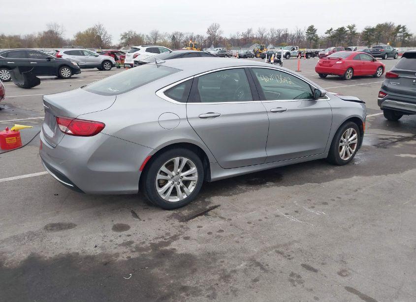 Photo 4 of 2016 Chrysler 200 LIMITED (VIN 1C3CCCAB0GN137477)