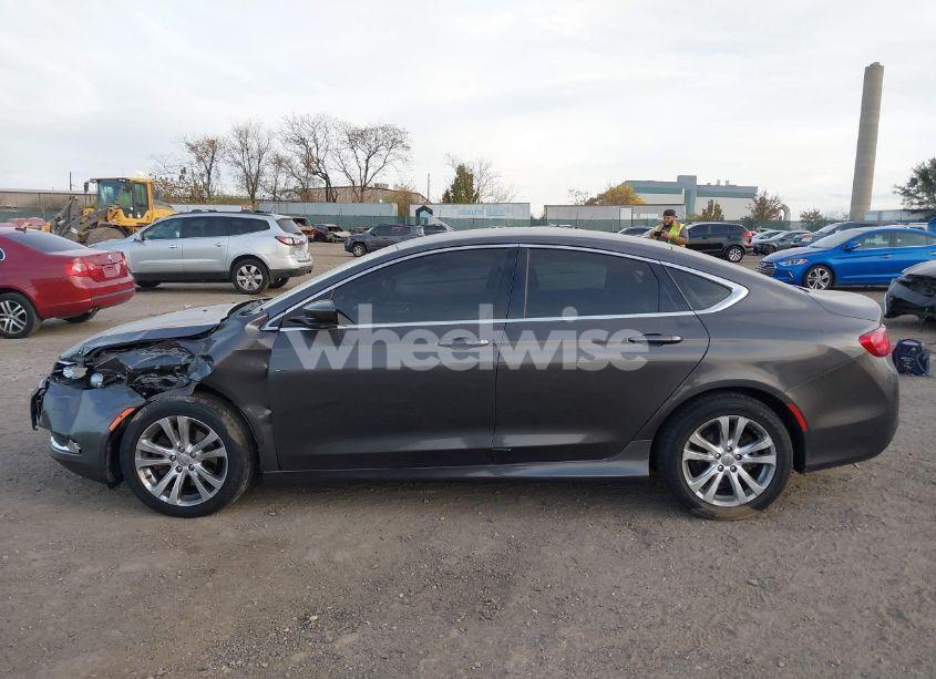 Photo 14 of 2016 Chrysler 200 LIMITED (VIN 1C3CCCAB0GN149337)