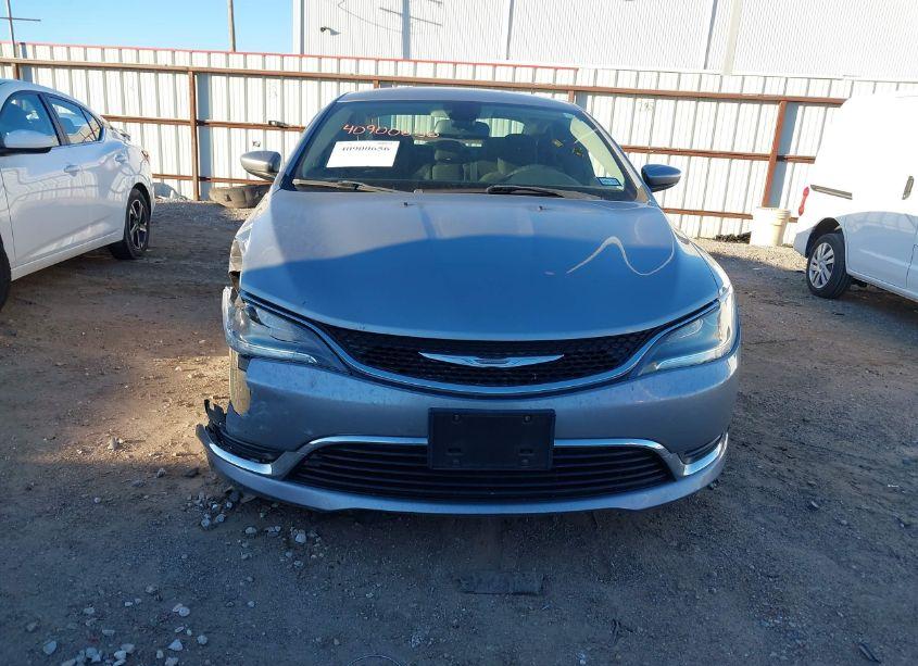 Photo 12 of 2016 Chrysler 200 LIMITED (VIN 1C3CCCAB0GN155672)