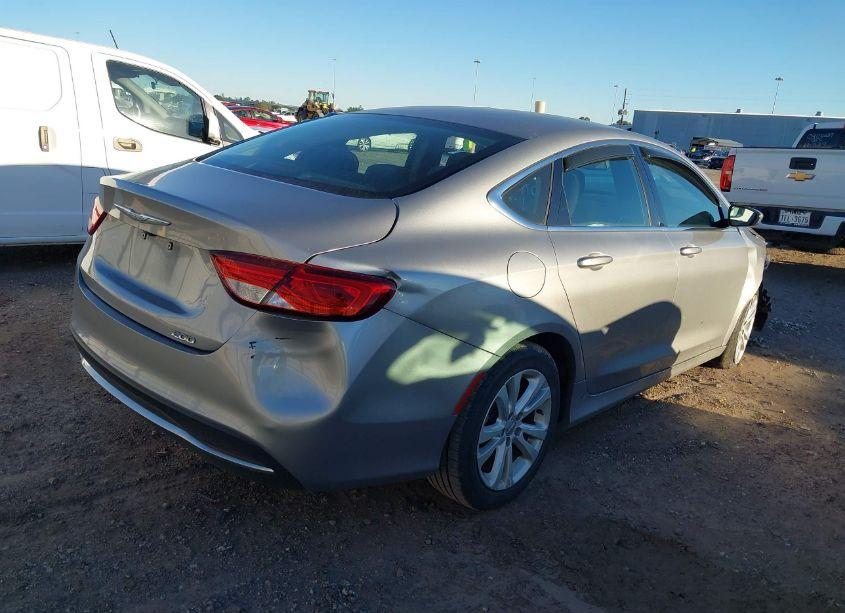 Photo 4 of 2016 Chrysler 200 LIMITED (VIN 1C3CCCAB0GN155672)