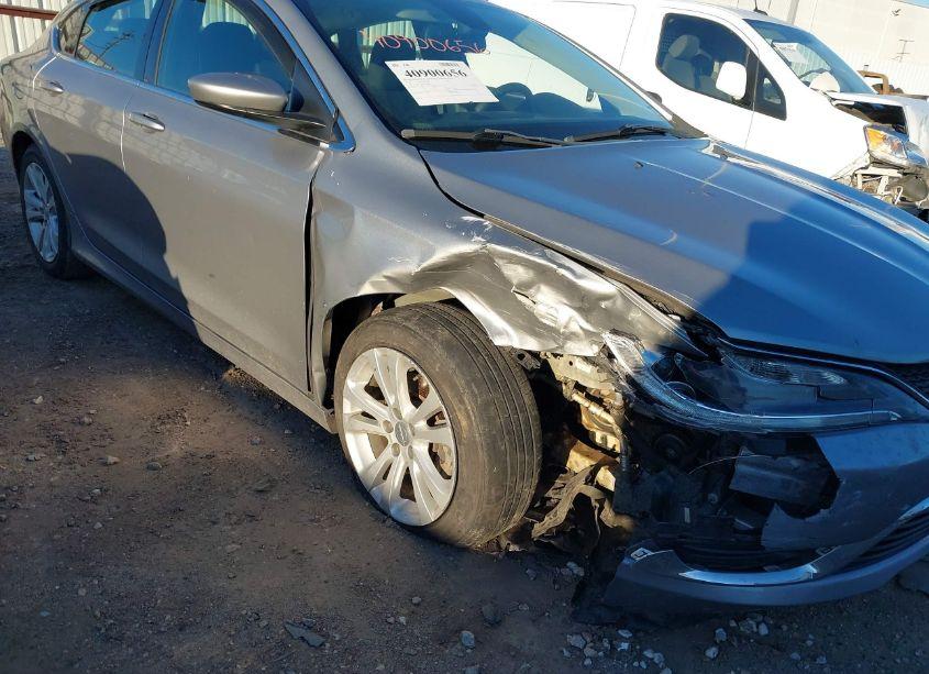 Photo 6 of 2016 Chrysler 200 LIMITED (VIN 1C3CCCAB0GN155672)