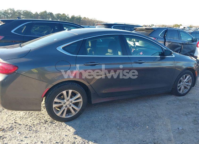 Photo 13 of 2016 Chrysler 200 LIMITED (VIN 1C3CCCAB0GN159558)