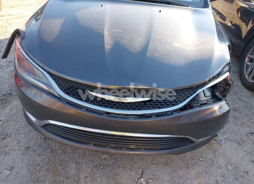 Photo 6 of 2016 Chrysler 200 LIMITED (VIN 1C3CCCAB0GN159558)