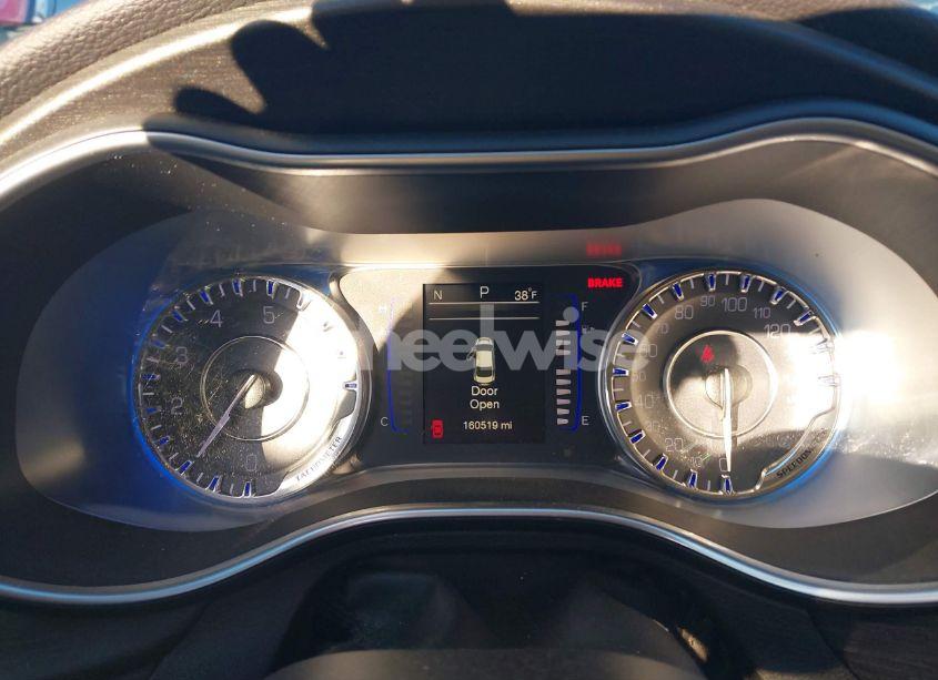 Photo 7 of 2016 Chrysler 200 LIMITED (VIN 1C3CCCAB0GN159558)