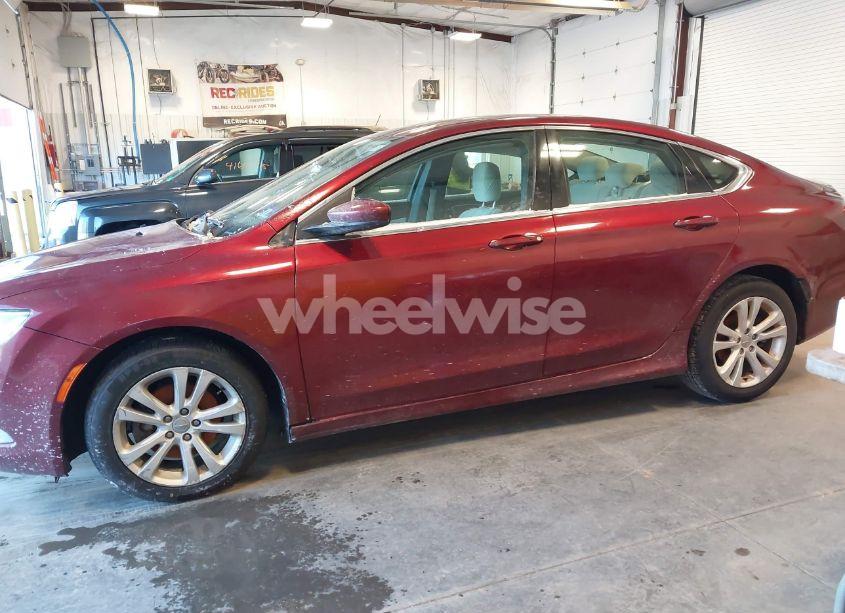 Photo 14 of 2016 Chrysler 200 LIMITED (VIN 1C3CCCAB0GN168664)