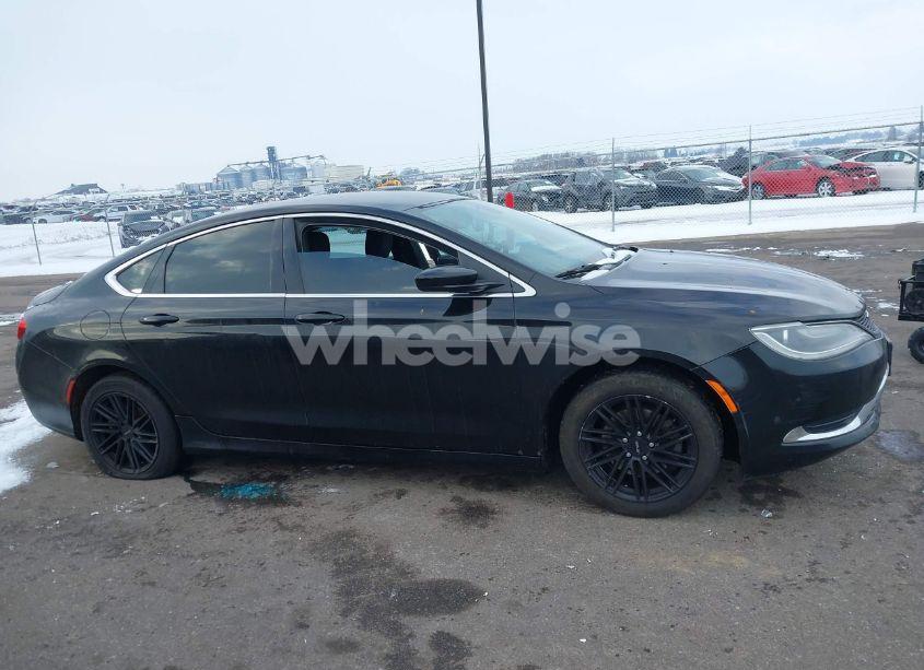 Photo 13 of 2016 Chrysler 200 LIMITED (VIN 1C3CCCAB0GN171323)