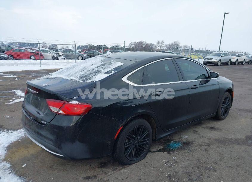 Photo 4 of 2016 Chrysler 200 LIMITED (VIN 1C3CCCAB0GN171323)