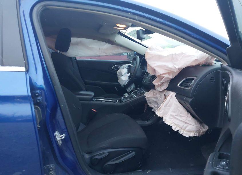 Photo 5 of 2015 Chrysler 200 LIMITED (VIN 1C3CCCAB1FN507690)