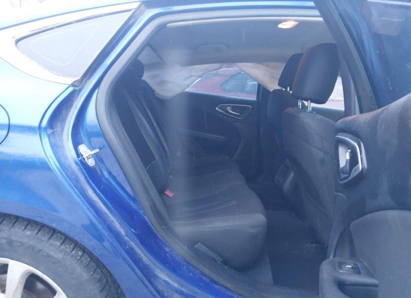 Photo 8 of 2015 Chrysler 200 LIMITED (VIN 1C3CCCAB1FN507690)