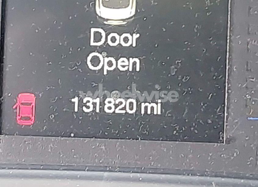 Photo 15 of 2015 Chrysler 200 LIMITED (VIN 1C3CCCAB1FN512985)