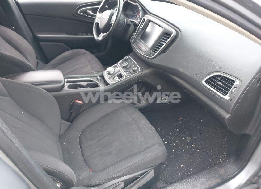 Photo 5 of 2015 Chrysler 200 LIMITED (VIN 1C3CCCAB1FN512985)