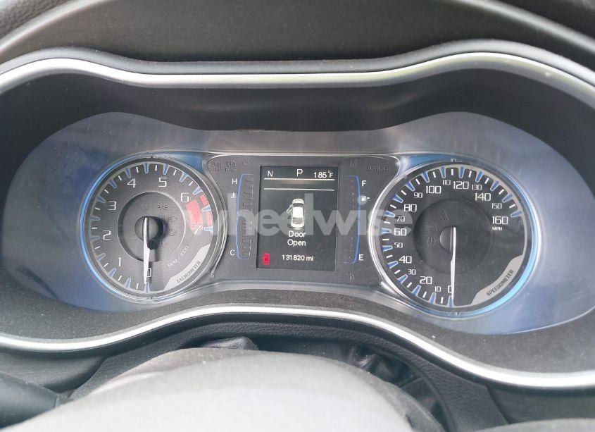 Photo 7 of 2015 Chrysler 200 LIMITED (VIN 1C3CCCAB1FN512985)