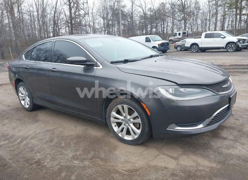 2015 Chrysler 200 LIMITED (VIN 1C3CCCAB1FN531729) main photo