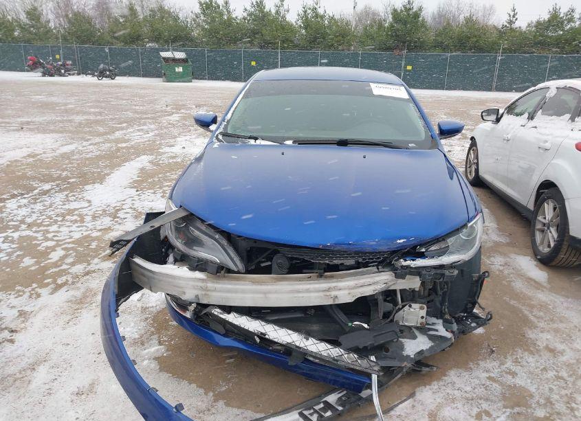 Photo 13 of 2015 Chrysler 200 LIMITED (VIN 1C3CCCAB1FN532962)