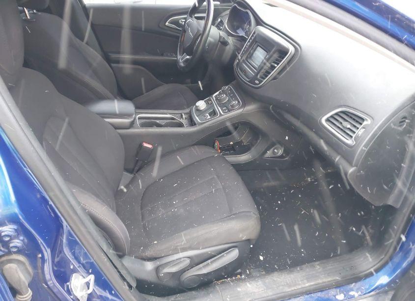 Photo 5 of 2015 Chrysler 200 LIMITED (VIN 1C3CCCAB1FN532962)