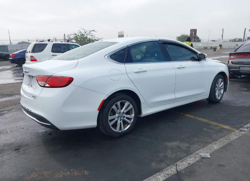 Photo 4 of 2015 Chrysler 200 LIMITED (VIN 1C3CCCAB1FN541404)