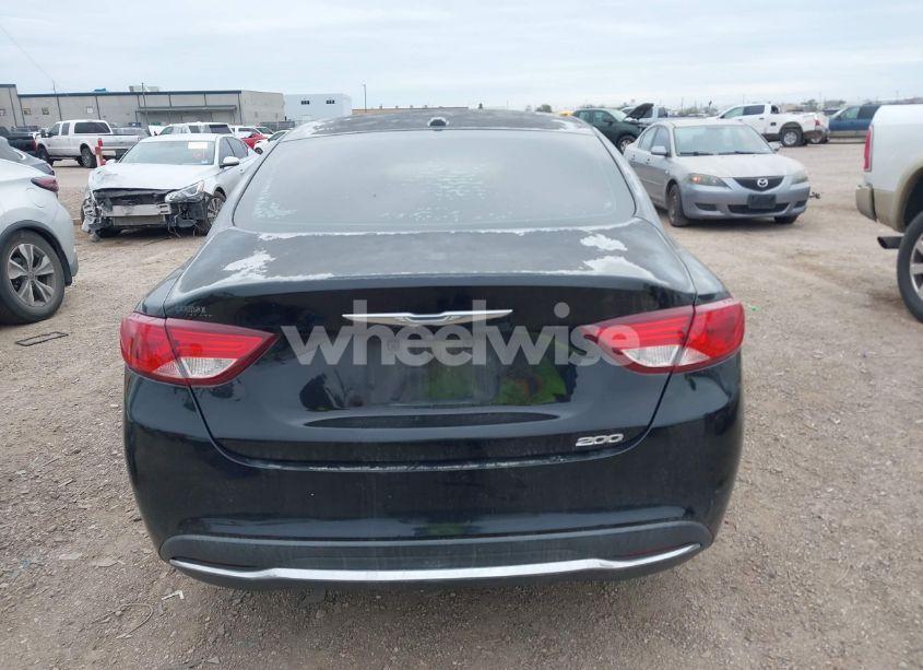 Photo 15 of 2015 Chrysler 200 LIMITED (VIN 1C3CCCAB1FN563712)