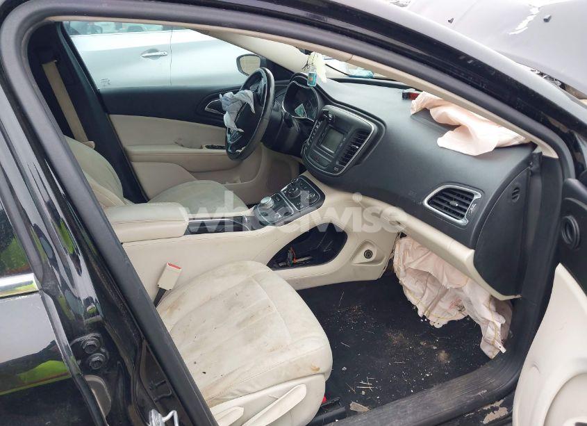 Photo 5 of 2015 Chrysler 200 LIMITED (VIN 1C3CCCAB1FN563712)