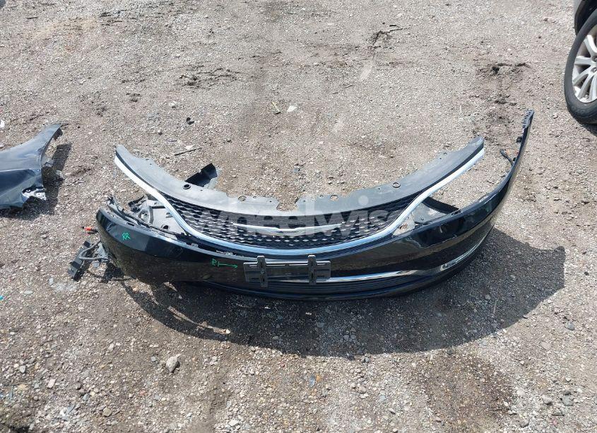 Photo 12 of 2015 Chrysler 200 LIMITED (VIN 1C3CCCAB1FN622466)