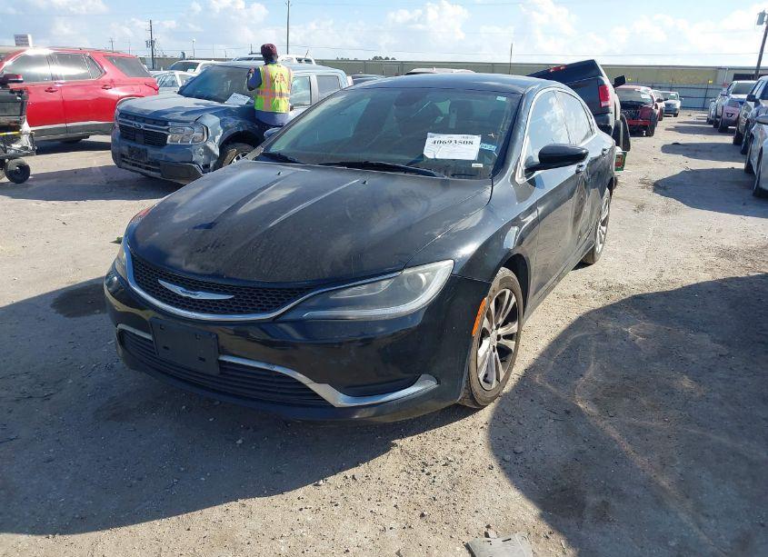 Photo 2 of 2015 Chrysler 200 LIMITED (VIN 1C3CCCAB1FN638442)