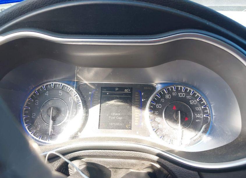 Photo 7 of 2015 Chrysler 200 LIMITED (VIN 1C3CCCAB1FN638442)