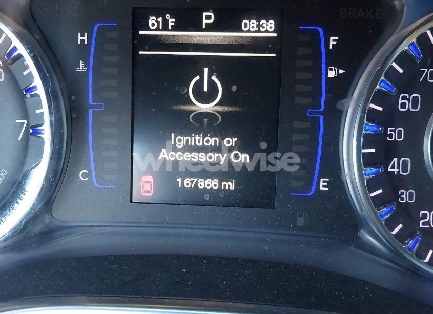 Photo 16 of 2015 Chrysler 200 LIMITED (VIN 1C3CCCAB1FN685633)