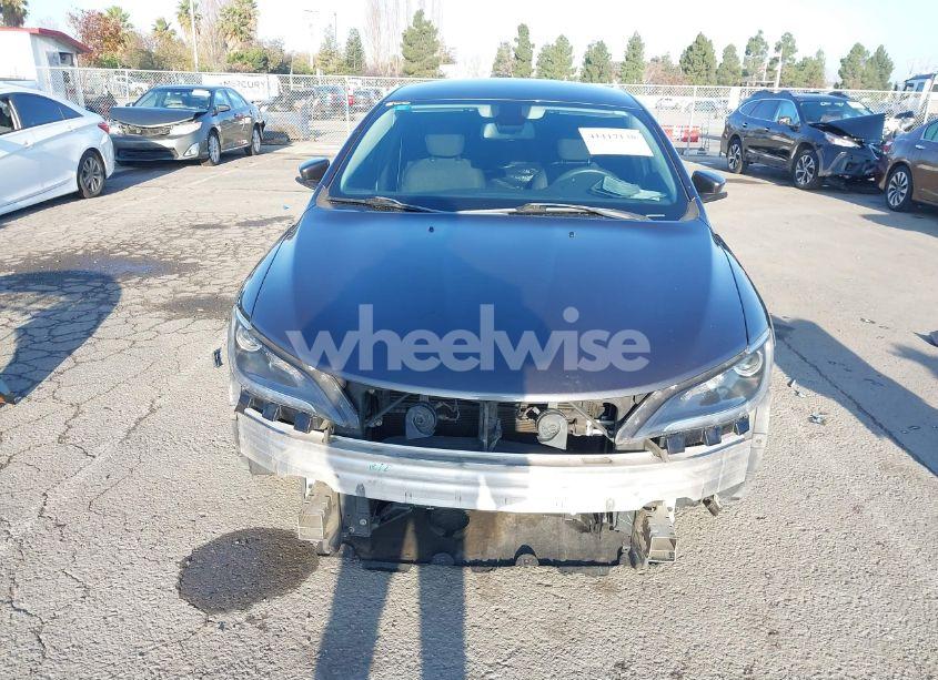 Photo 6 of 2015 Chrysler 200 LIMITED (VIN 1C3CCCAB1FN685633)