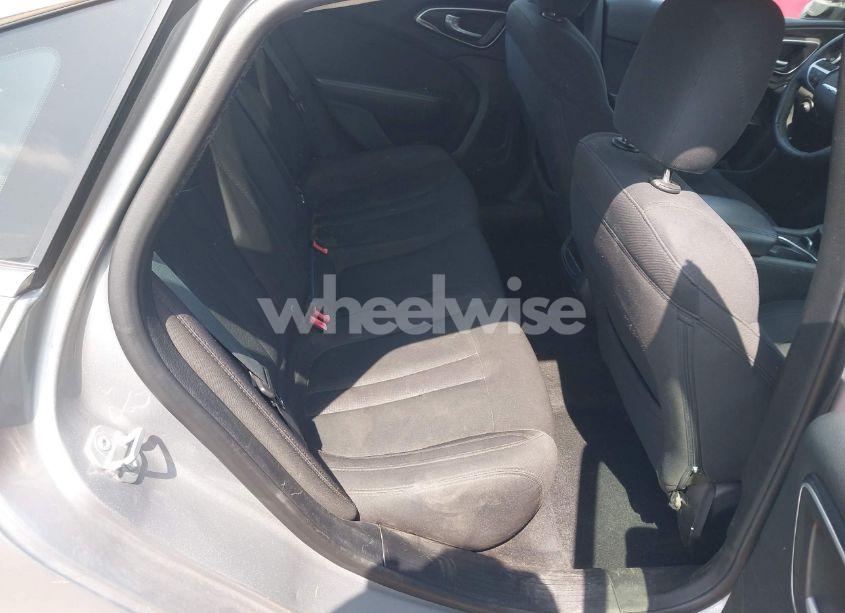 Photo 8 of 2015 Chrysler 200 LIMITED (VIN 1C3CCCAB1FN701975)