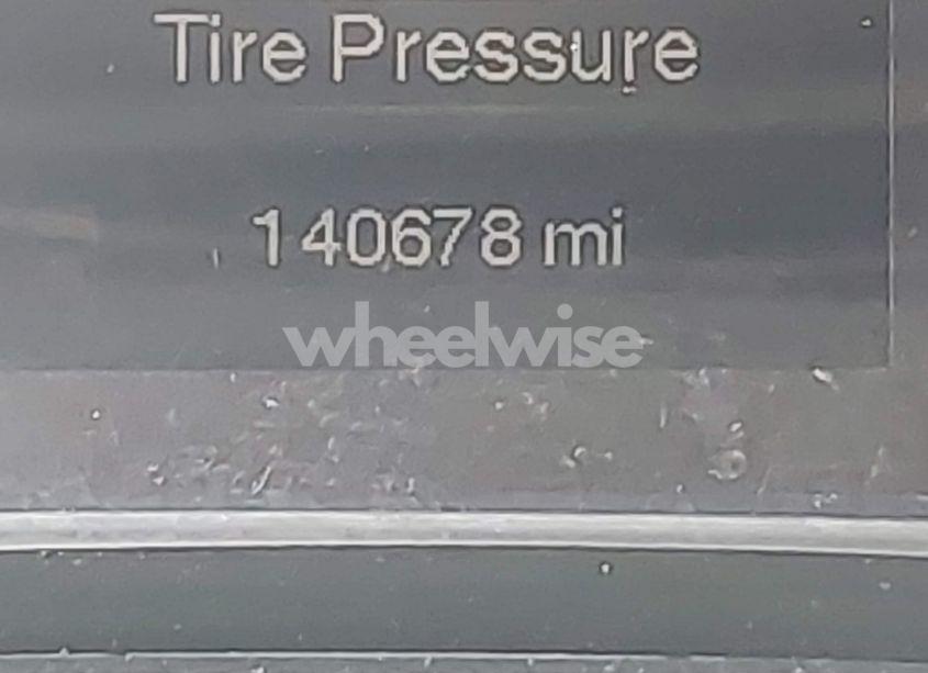 Photo 15 of 2015 Chrysler 200 LIMITED (VIN 1C3CCCAB1FN710093)