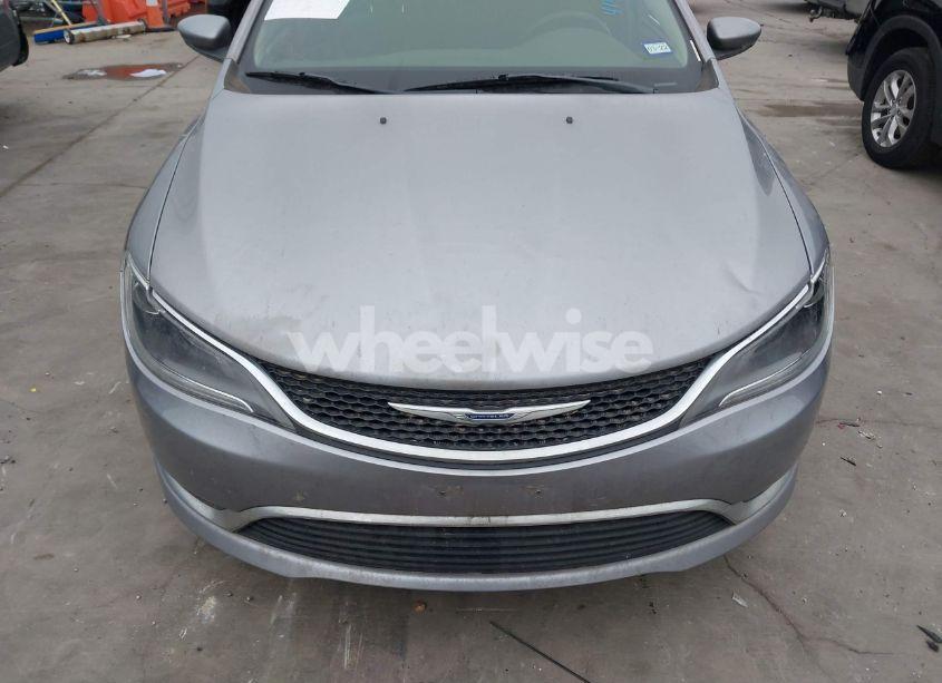 Photo 6 of 2015 Chrysler 200 LIMITED (VIN 1C3CCCAB1FN724205)