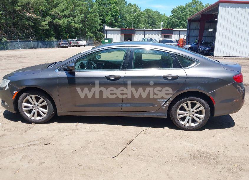 Photo 6 of 2015 Chrysler 200 LIMITED (VIN 1C3CCCAB1FN724656)
