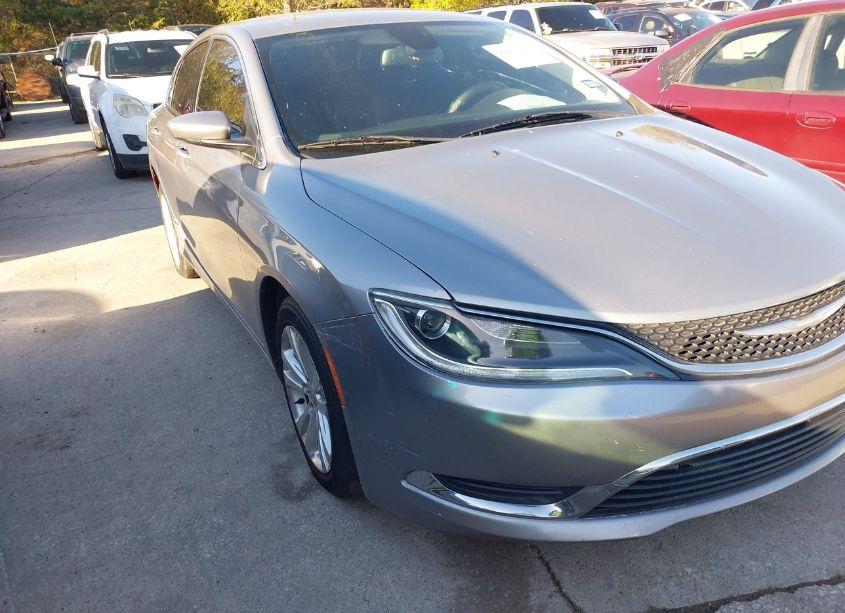 2015 Chrysler 200 LIMITED (VIN 1C3CCCAB1FN741425) main photo