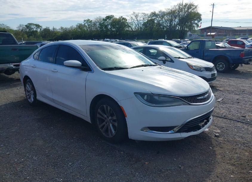 2015 Chrysler 200 LIMITED (VIN 1C3CCCAB1FN743658) main photo