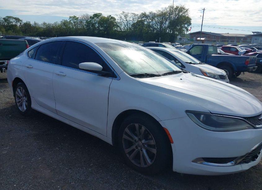 Photo 13 of 2015 Chrysler 200 LIMITED (VIN 1C3CCCAB1FN743658)