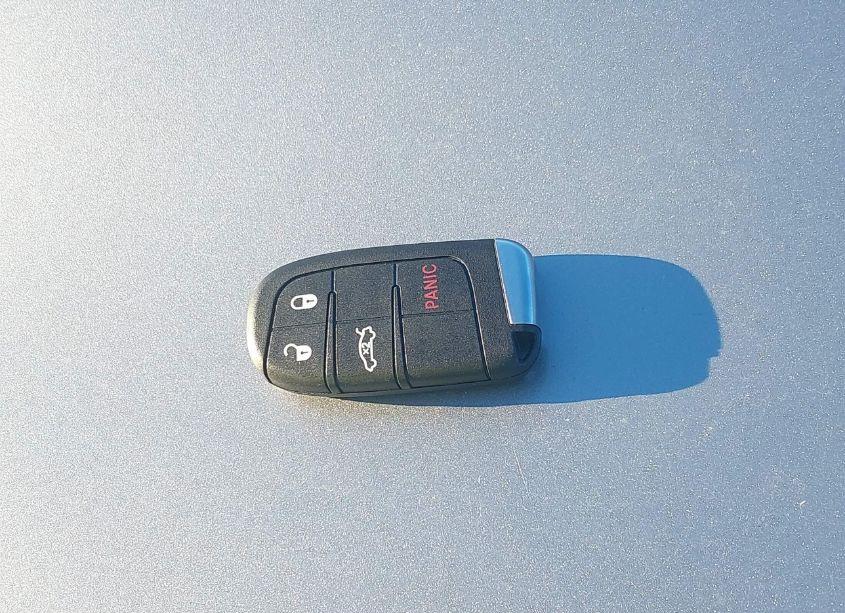 Photo 11 of 2015 Chrysler 200 LIMITED (VIN 1C3CCCAB1FN744468)