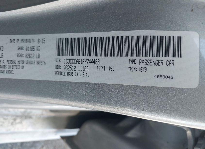 Photo 9 of 2015 Chrysler 200 LIMITED (VIN 1C3CCCAB1FN744468)