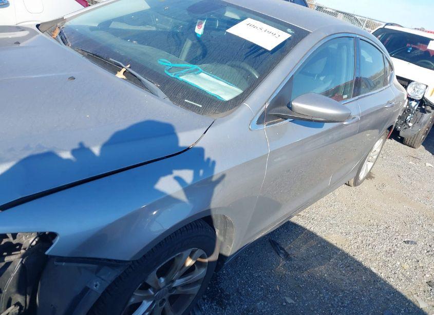 Photo 2 of 2015 Chrysler 200 LIMITED (VIN 1C3CCCAB1FN745815)