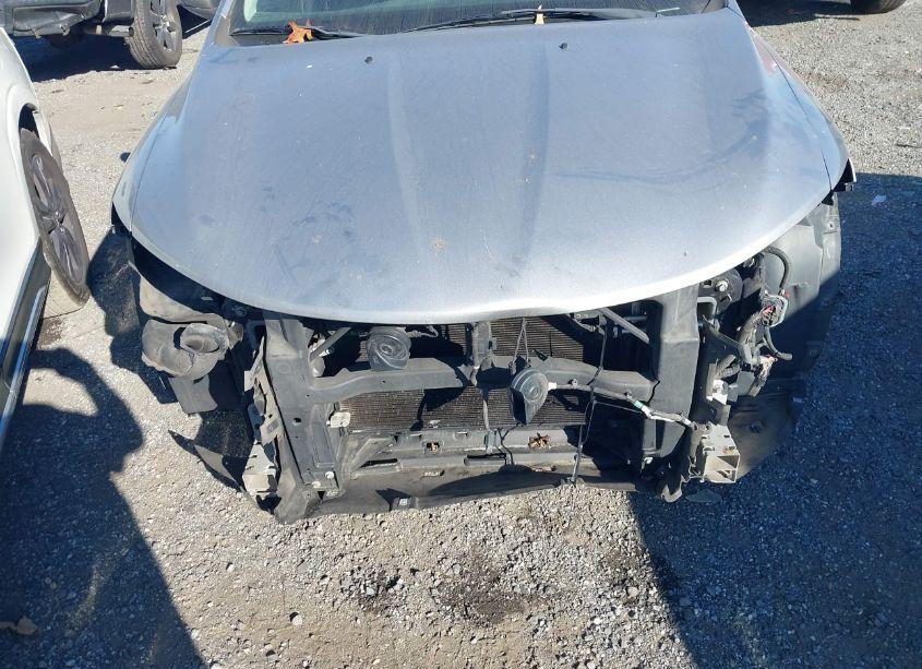 Photo 6 of 2015 Chrysler 200 LIMITED (VIN 1C3CCCAB1FN745815)