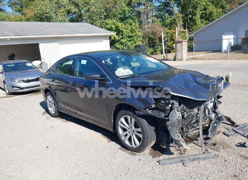 2015 Chrysler 200 LIMITED (VIN 1C3CCCAB1FN752621) main photo