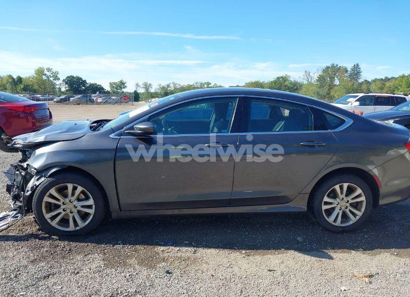 Photo 13 of 2015 Chrysler 200 LIMITED (VIN 1C3CCCAB1FN752621)