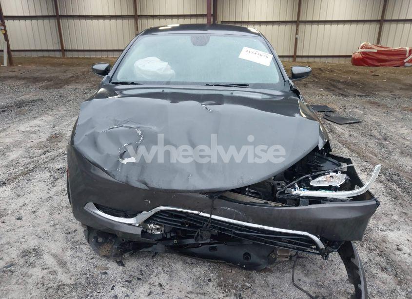 Photo 12 of 2015 Chrysler 200 LIMITED (VIN 1C3CCCAB1FN753459)