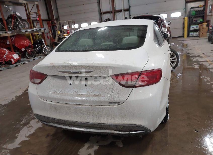 Photo 16 of 2016 Chrysler 200 LIMITED (VIN 1C3CCCAB1GN112538)