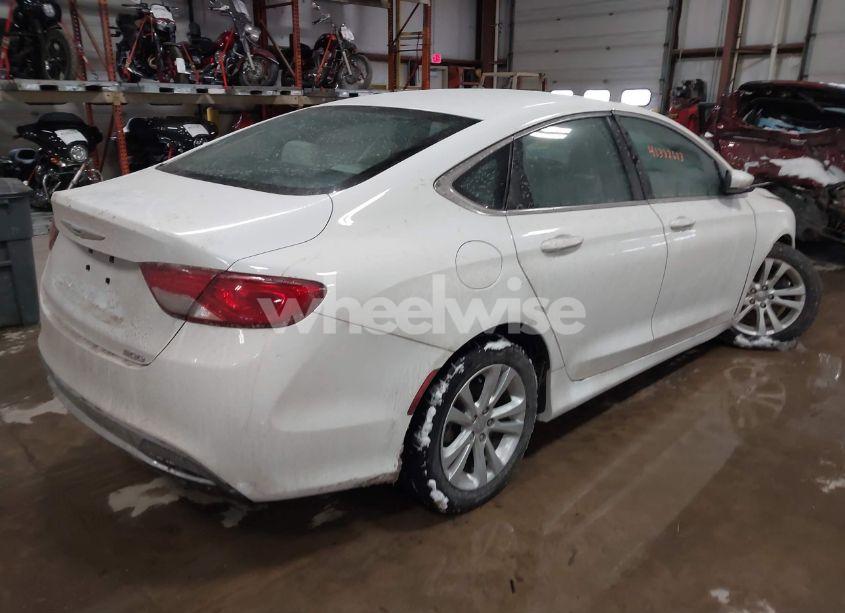 Photo 4 of 2016 Chrysler 200 LIMITED (VIN 1C3CCCAB1GN112538)