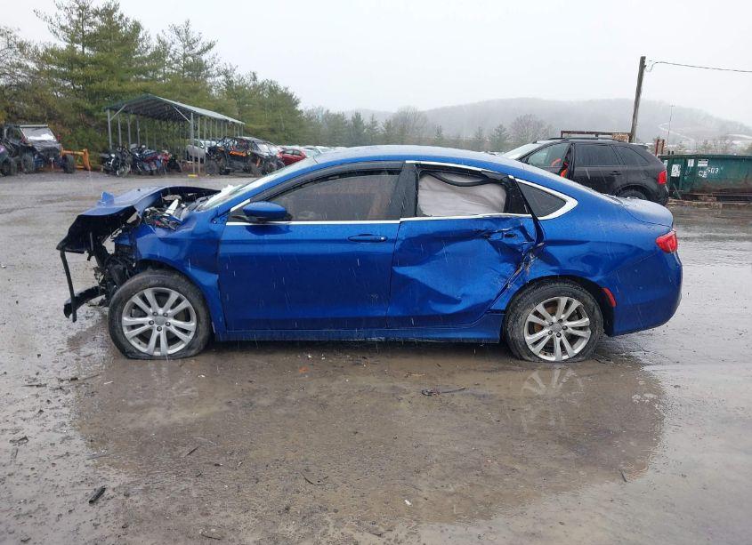 Photo 13 of 2016 Chrysler 200 LIMITED (VIN 1C3CCCAB1GN117741)