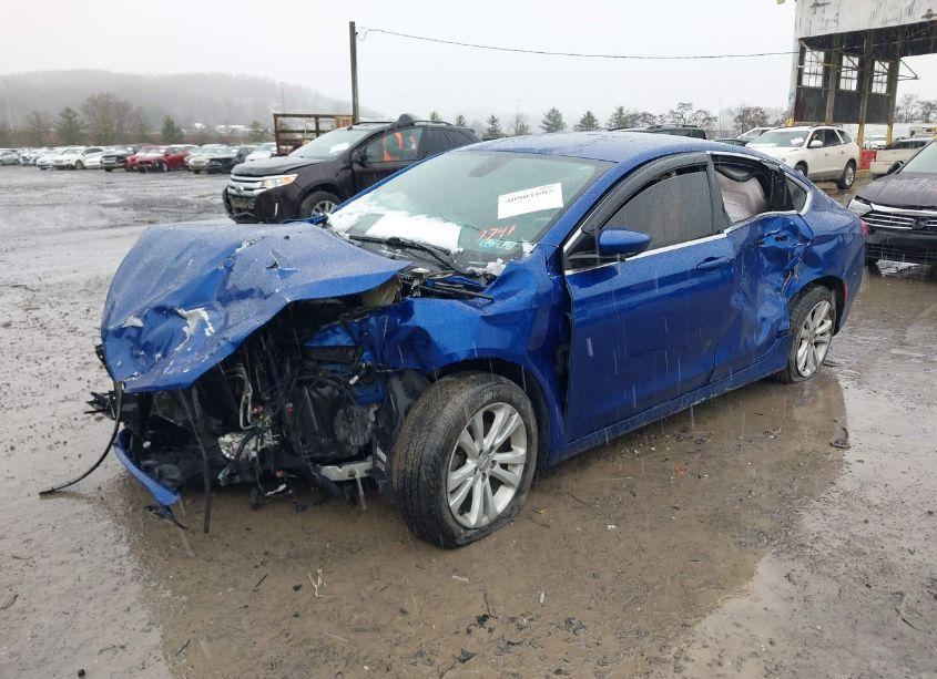 Photo 2 of 2016 Chrysler 200 LIMITED (VIN 1C3CCCAB1GN117741)