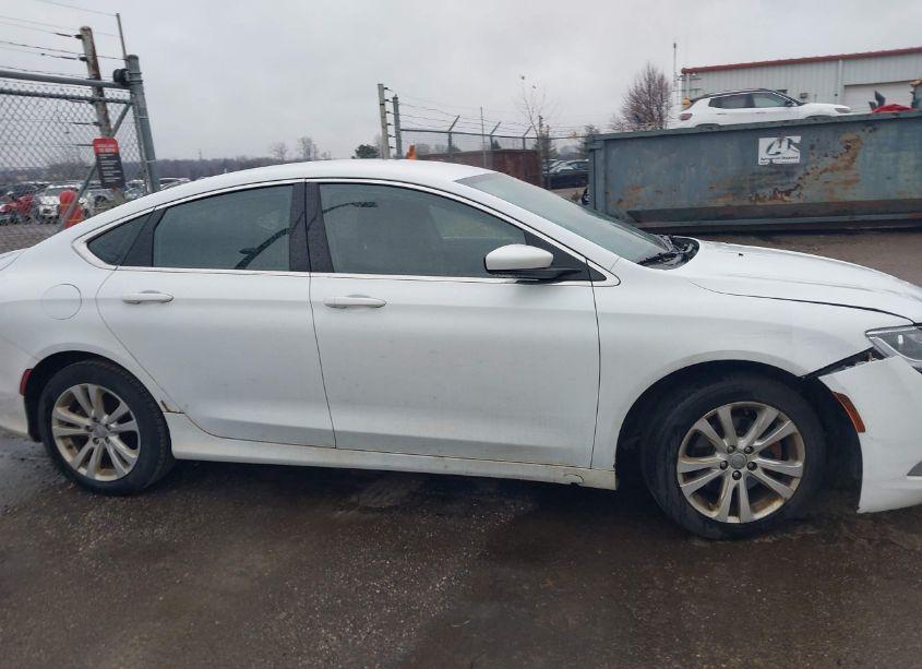 Photo 13 of 2016 Chrysler 200 LIMITED (VIN 1C3CCCAB1GN123247)