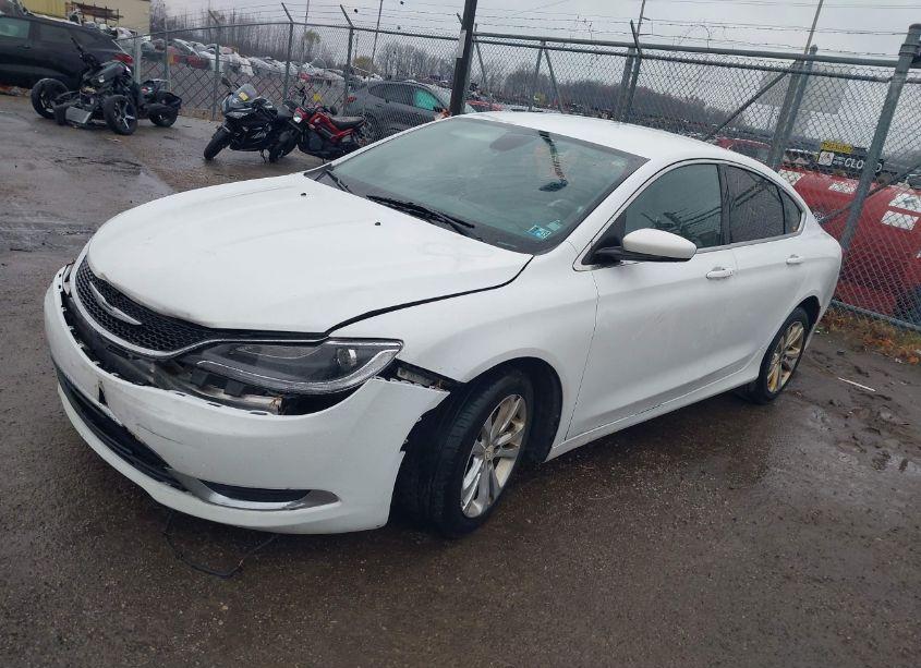 Photo 2 of 2016 Chrysler 200 LIMITED (VIN 1C3CCCAB1GN123247)